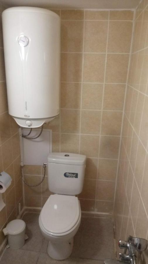 Втори Километър Hotel Ovcha Mogila Bagian luar foto
